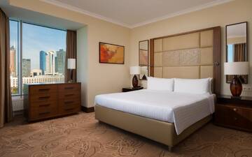 Улучшенный номер в Отеле Astana Marriott Hotel